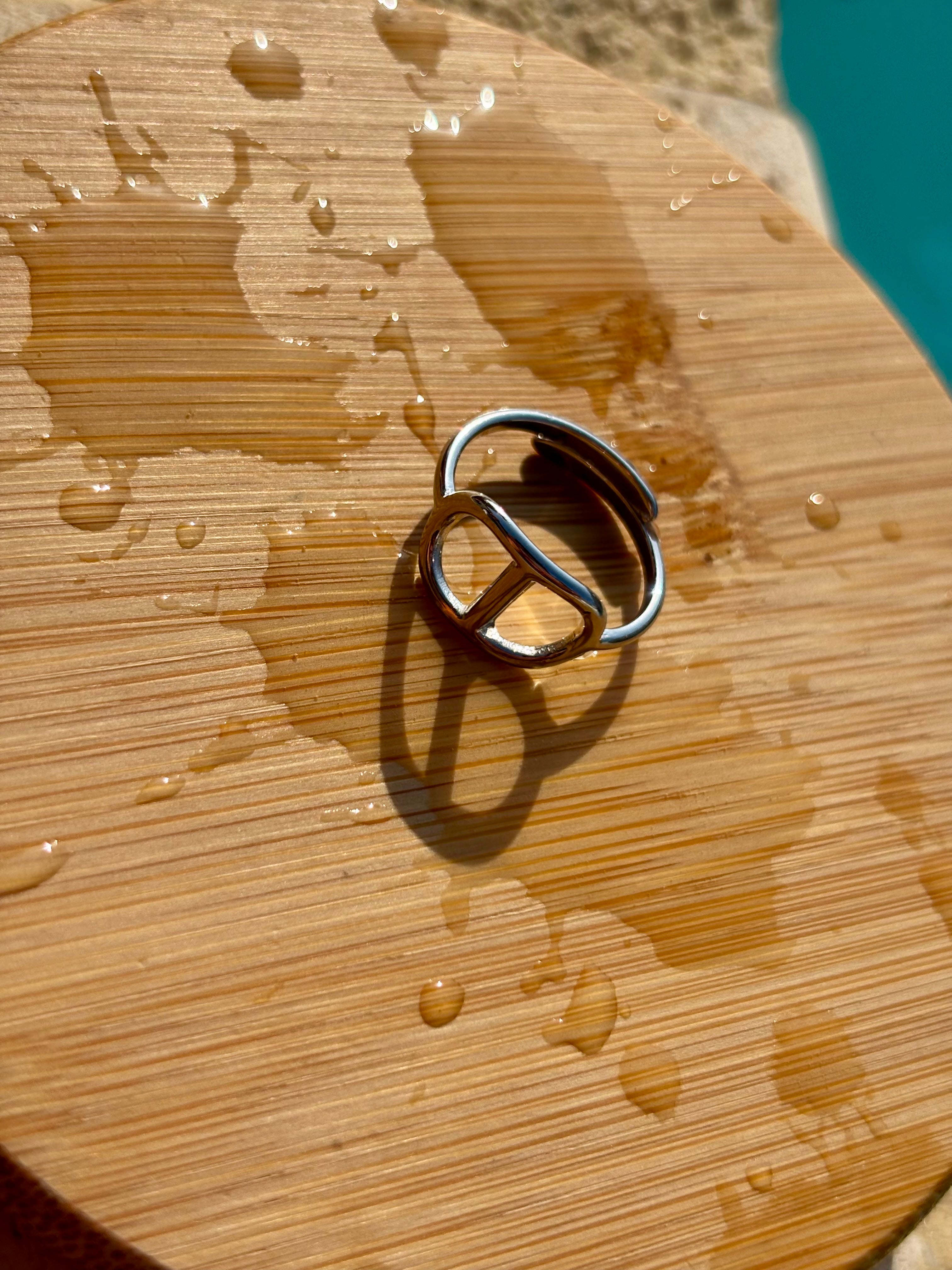 Bague élégante