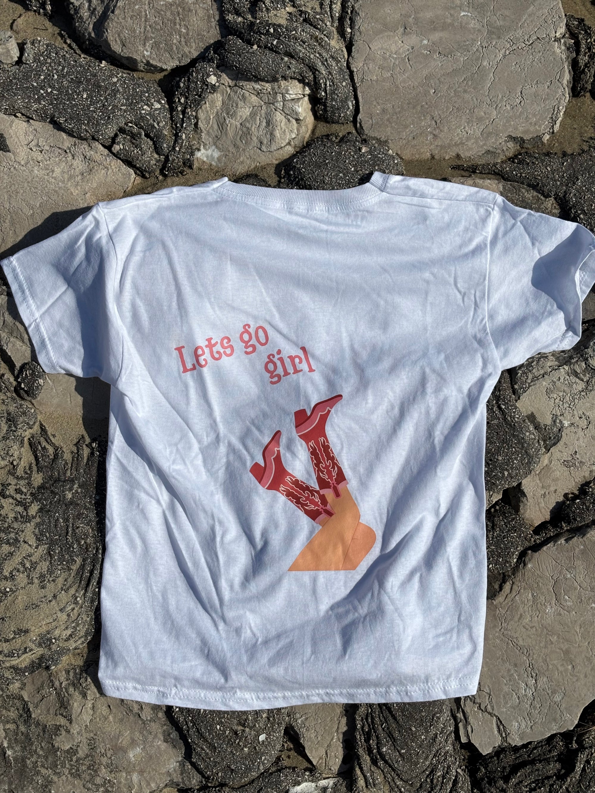 Tee-shirt « lets go girl »