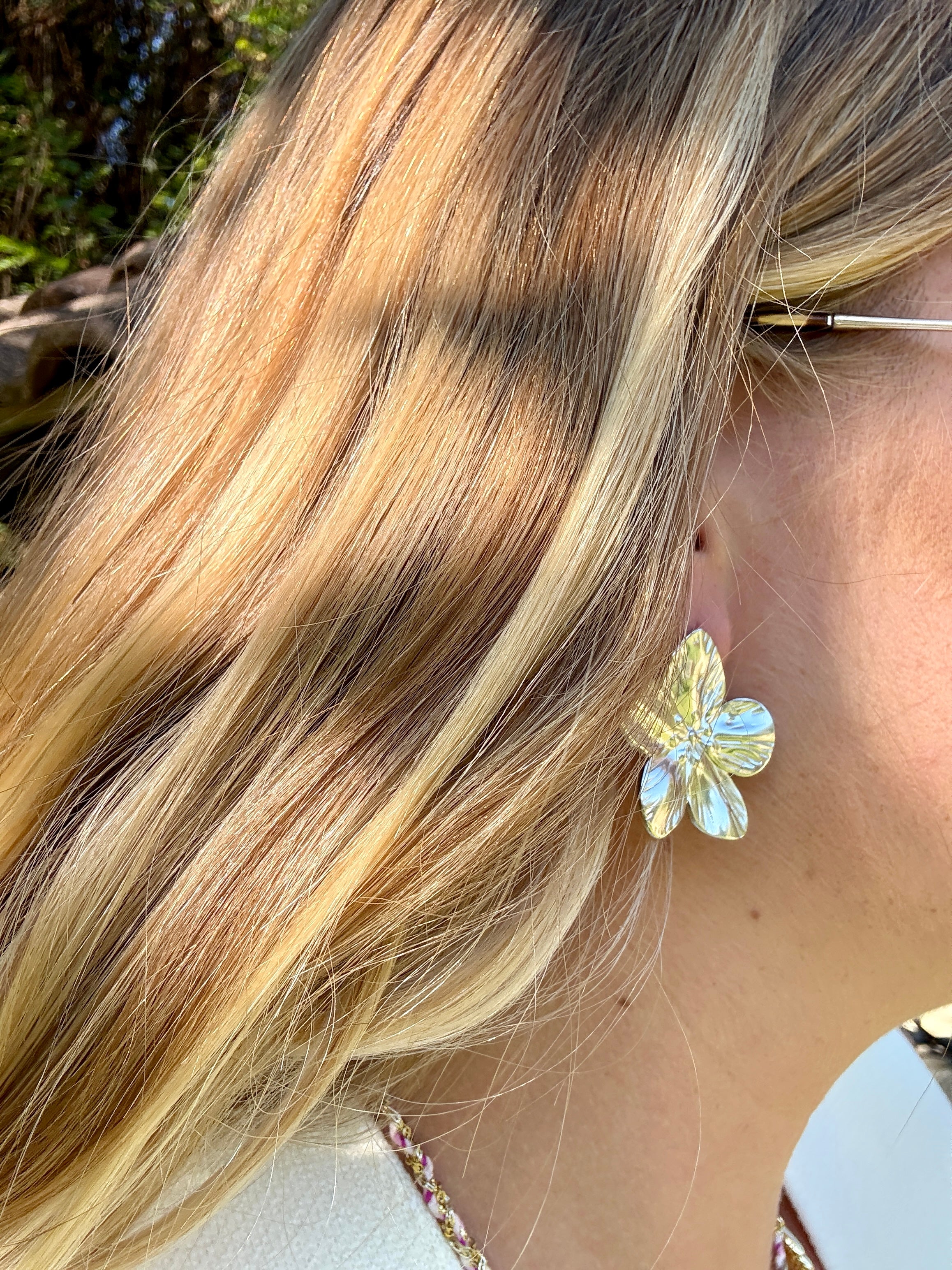 Boucle d’oreille fleur