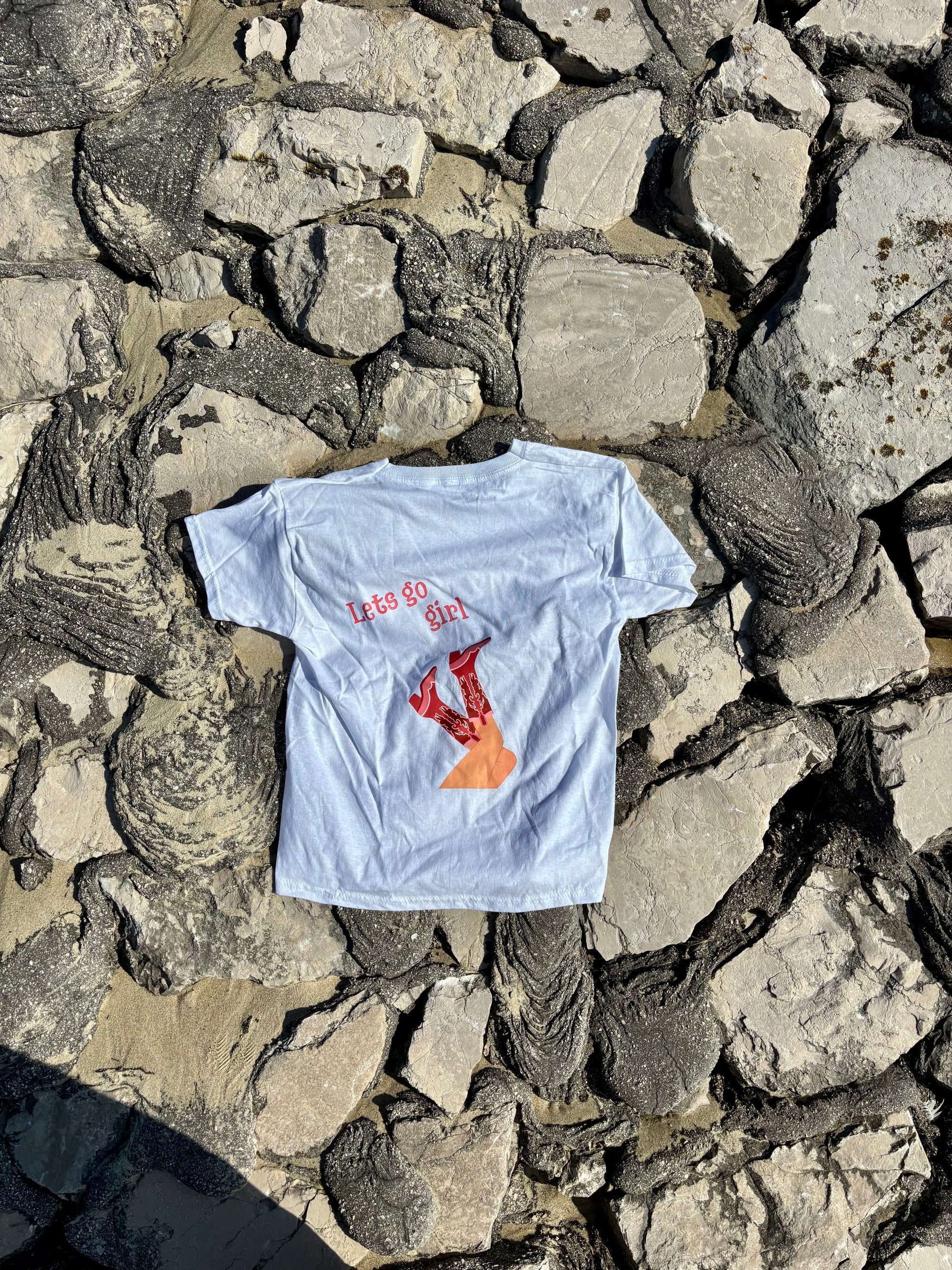 Tee-shirt « lets go girl »