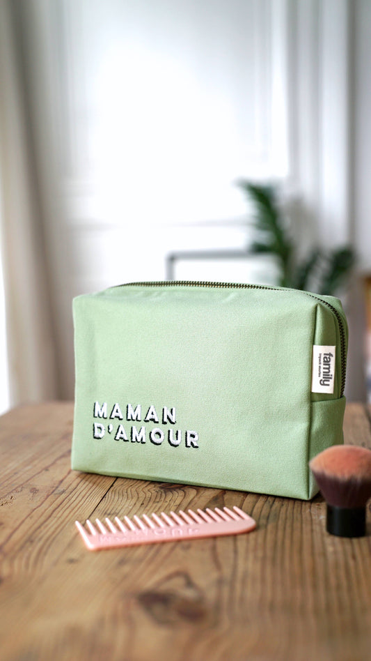 TROUSSE DE TOILETTE MAMAN D’AMOUR VERT D’EAU